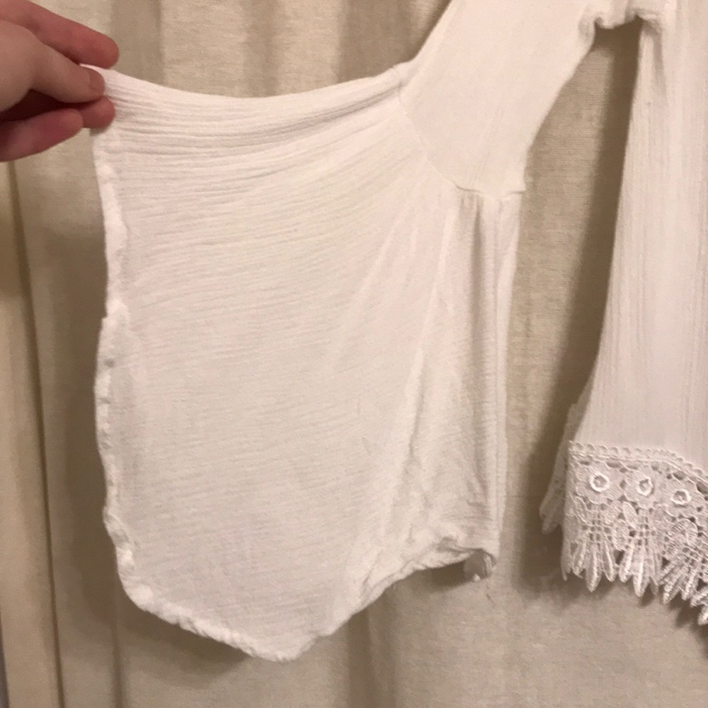 White Lace Flare / Bell Sleeve Boho Top - Picture 5 of 5